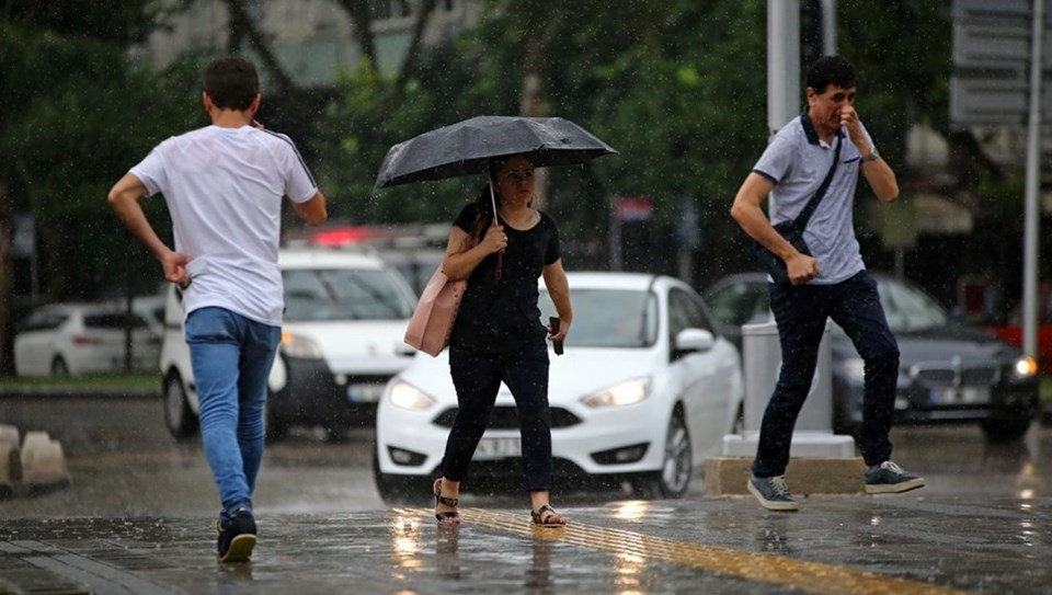 Hava durumu: Meteoroloji'den İstanbul için sağanak uyarısı (Bugün hava nasıl olacak? - 1
