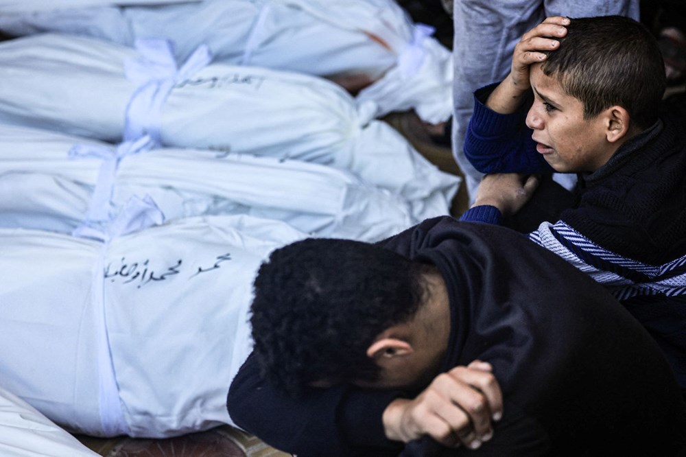 İsrail'in Gazze'ye saldırıları 90'ıncı gününde: 16 bin 500 kadın ve çocuk öldü, binlerce kayıp var - 4