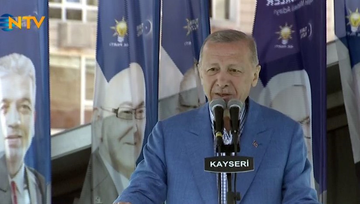 Cumhurbaşkanı Erdoğan: Küçük esnaflarımızın prim gün sayısını 7 bin 200 güne indiriyoruz