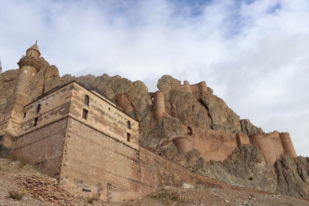 Anadolu'nun eşsiz mimari örneği: İshak Paşa Sarayı - 14