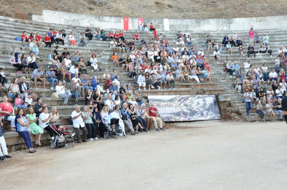 Telmessos Antik Tiyatrosu 7 yılın ardından açıldı - 3