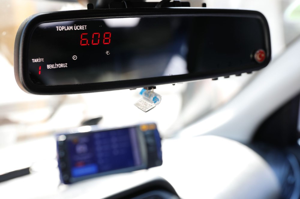 Taksiciler ve yolcular arasında 'ücretli yol' tartışması - 3