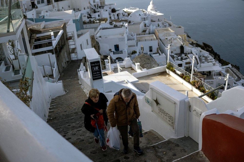 Santorini'de son durum: Heyelan riski arttı, 6'dan büyük deprem beklentisi - 4