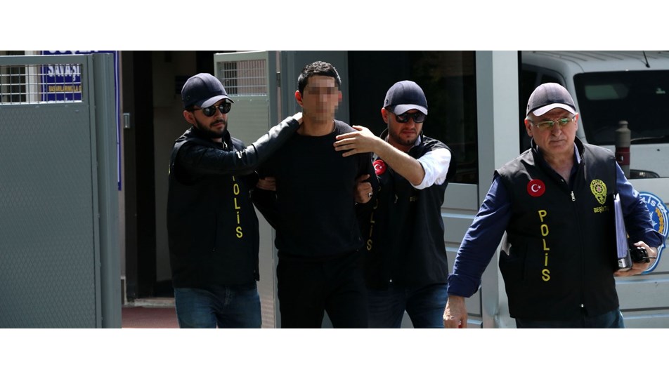 Aynı işyerinde çalıştığı arkadaşlarını vurdu: 1 ölü, 2 yaralı
