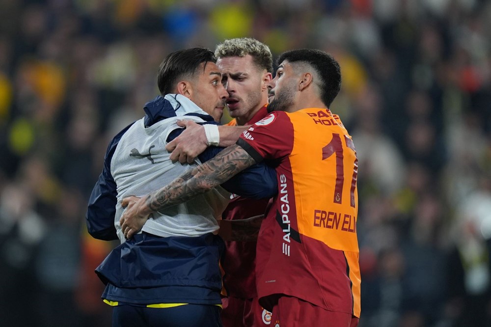 Derbi Zaferi Sonrası Yorumlar Coştu: Galatasaray, Fenerbahçe'yi Kupa Dışına İtti, Eleştirmenler İki Uca Bölündü! 84