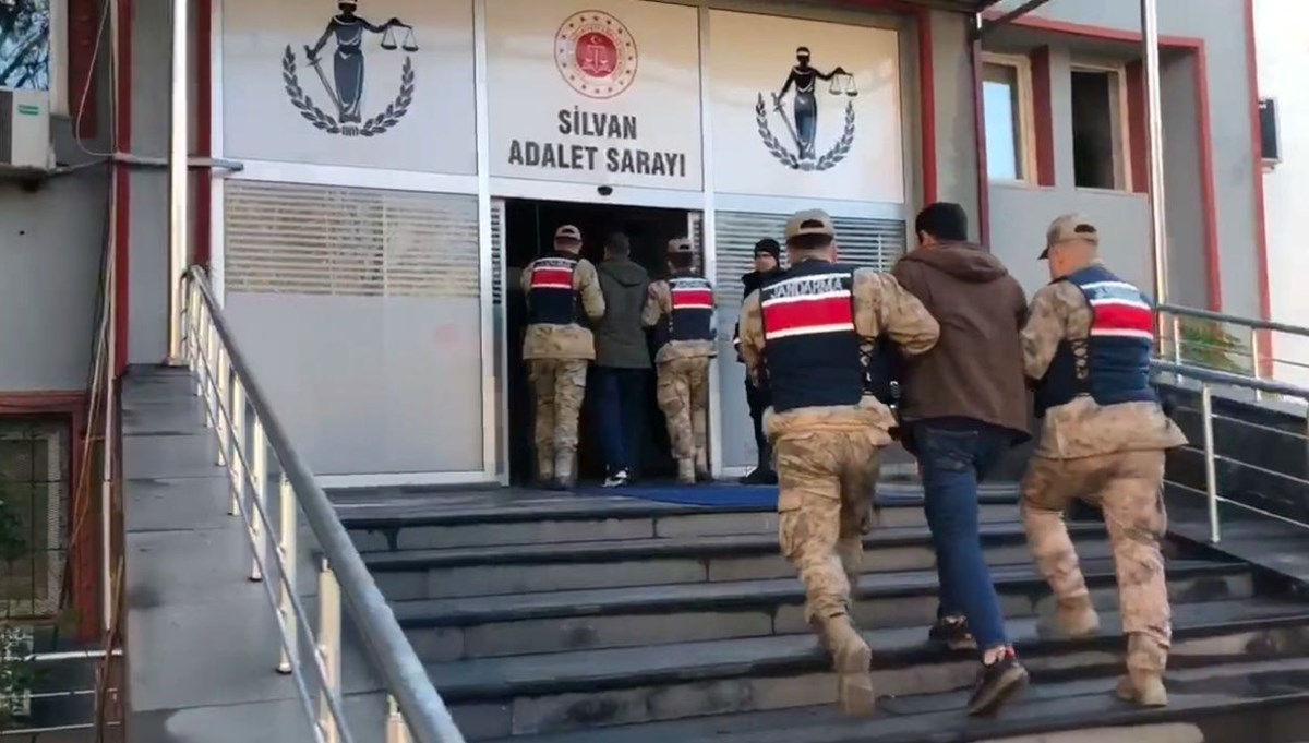 Diyarbakır’da terör operasyonu: 4 gözaltı