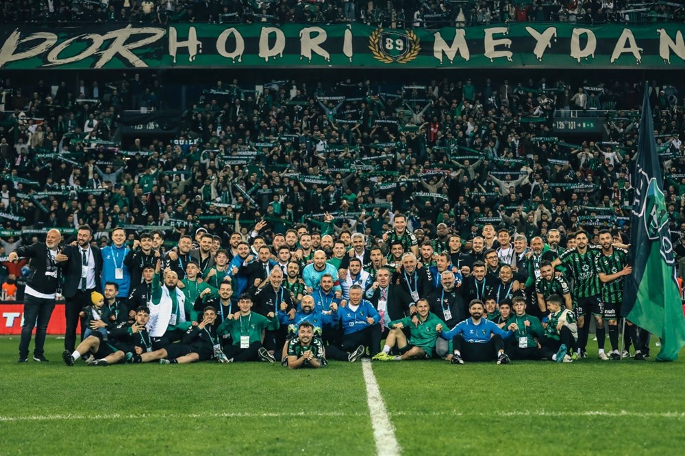 Kocaelispor 16 yıl sonra Süper Lig'de! - 2