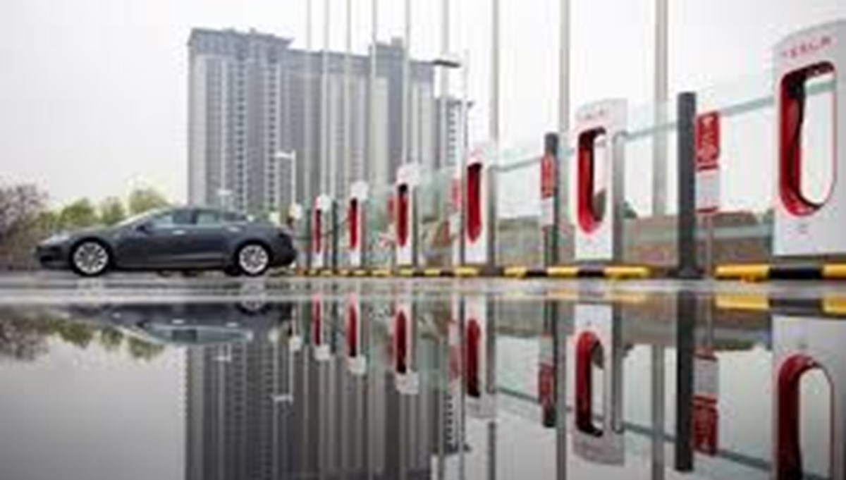 Çin'de yeni enerjili araç satışları 2035'te toplam araç satışının yarısını oluşturacak