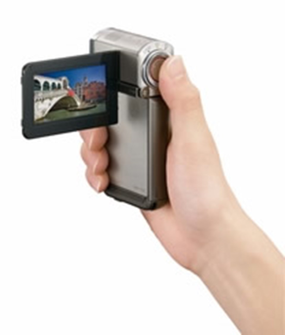 Mini HD Kamera GPS'e kavuştu - 1