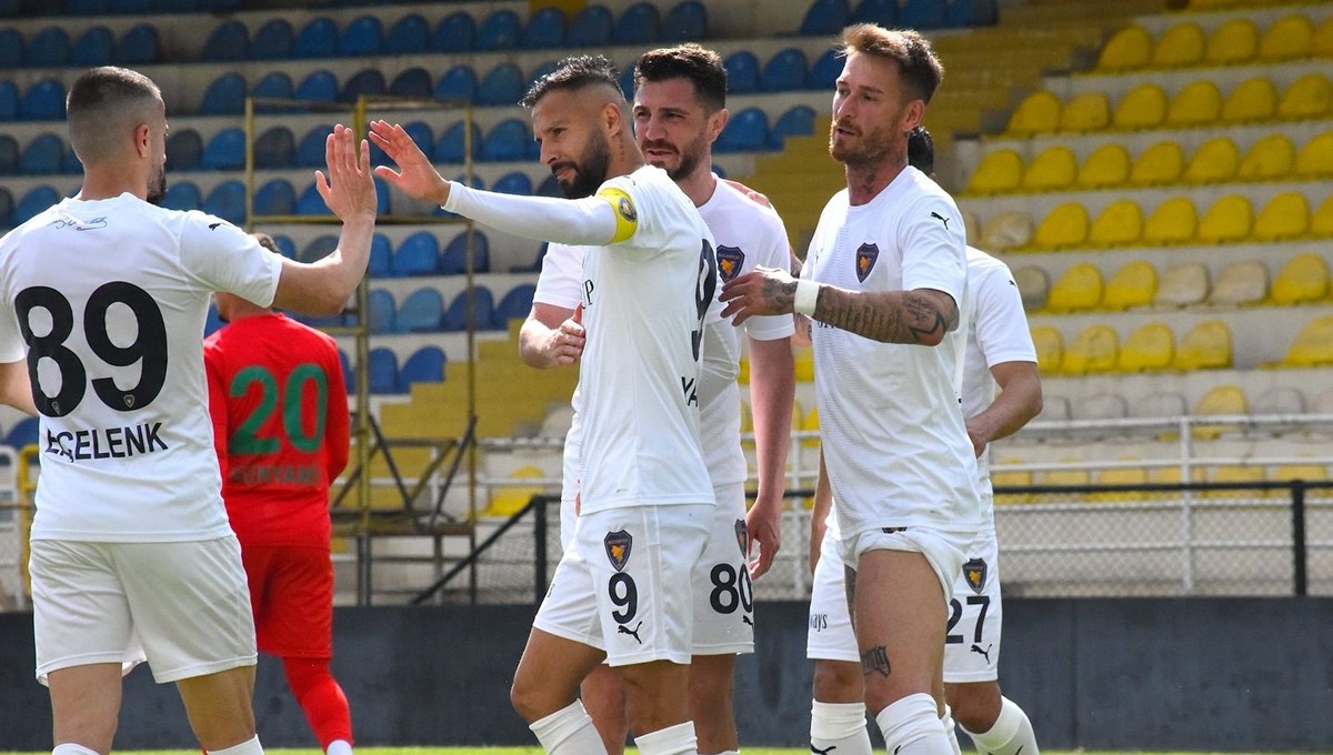 Bucaspor 1928, Yeni Mersin'le eşleşti Bucaspor 1928, Yeni Mersin'le eşleşti