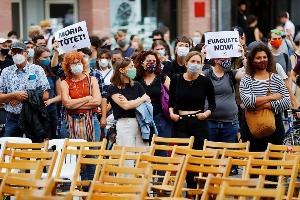 Avrupa'da ikinci corona virüs dalgası neden ortaya çıktı? - 3