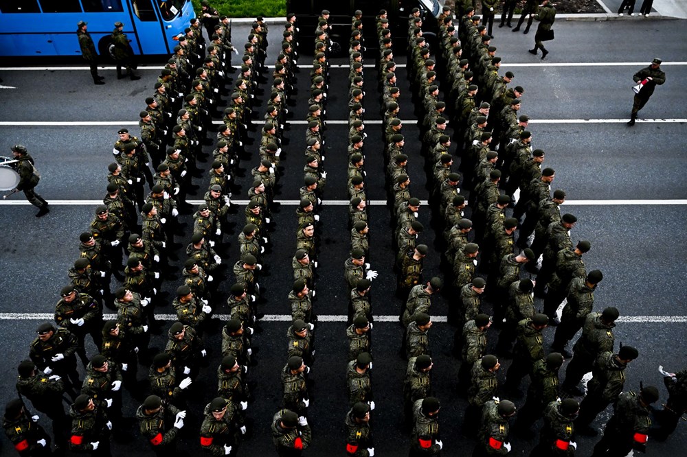 Tanklar Moskova sokaklarında: Rusya'da askeri geçit töreni provası - 4