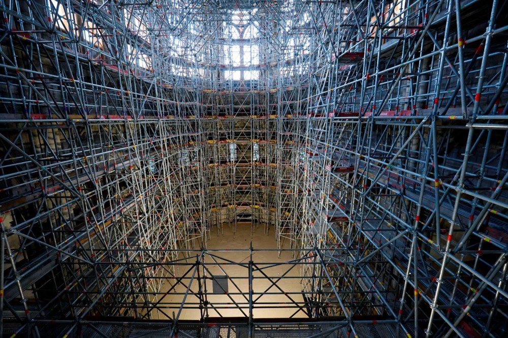 Paris’teki Notre Dame Katedrali’nin restorasyonu başlıyor - 4