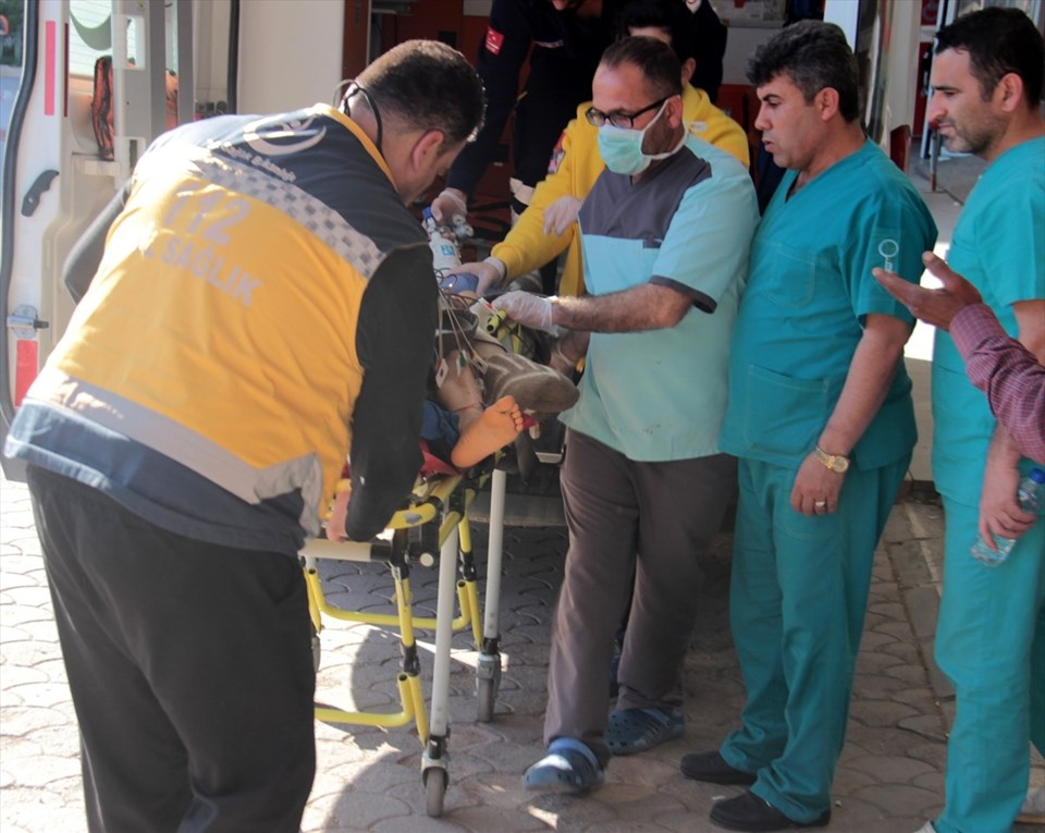 Azez'de bomba yüklü araçla saldırı: 3 ölü - 1