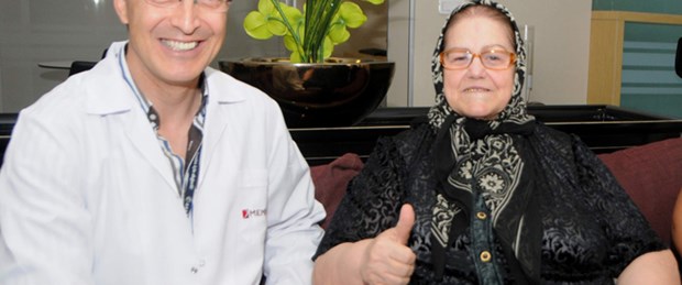 130 kiloluk hasta bir günde ayağa kalktı