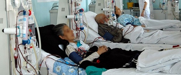 22 bin kişi böbrek bekliyor
