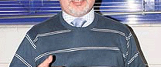 'Akdağ hekimlere yönelik tutumunu düzeltsin'