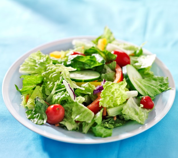 Yeşil salata ile tüketin