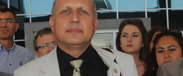 Bekaret kontrolü yapmayan doktora beraat