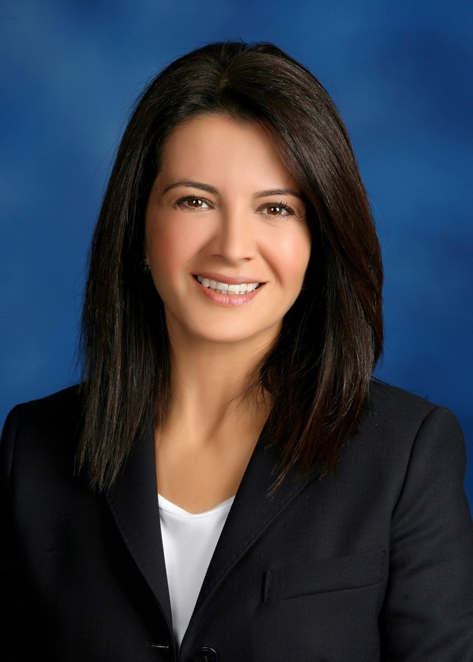 Doç. Dr. Elif Ilgaz Aydınlar