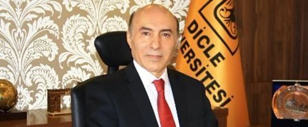 du-rektoru-prof-dr-talip-gul-diyarbakiri-yeniden-ortadogunun-merkezi-haline-getirecegiz64cfe965a821acb5d04a.jpg