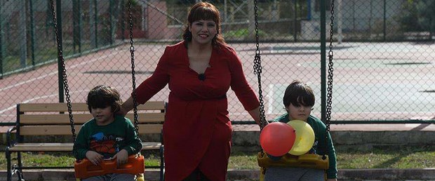 'Hiperaktif' ikizleri için 7 ayda 60 kilo verdi.jpg
