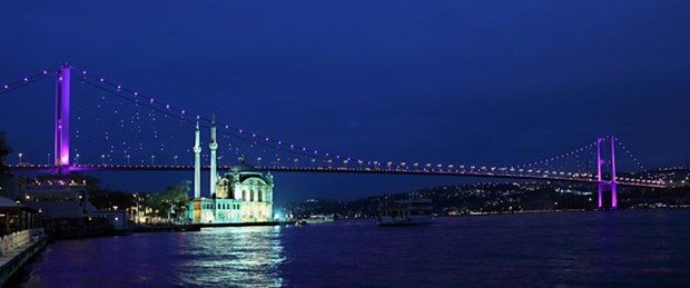 İstanbul pembeye bürünecek
