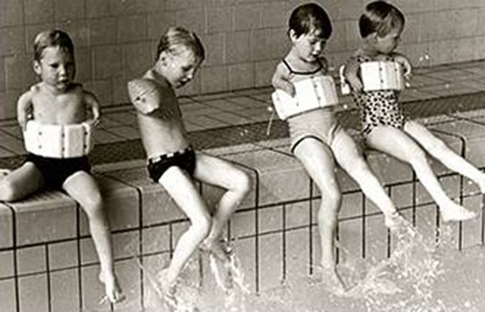Talidomid nedeniyle anomaliyle dünyaya gelen çocuklara "flipper babies (yüzgeçli bebekler)" denmişti.