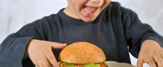 Kantincilerden 'fast-food' yasağına şartlı destek