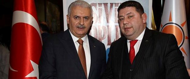 Minik Duvarları Yıkalım kampanyasına ödül.jpg