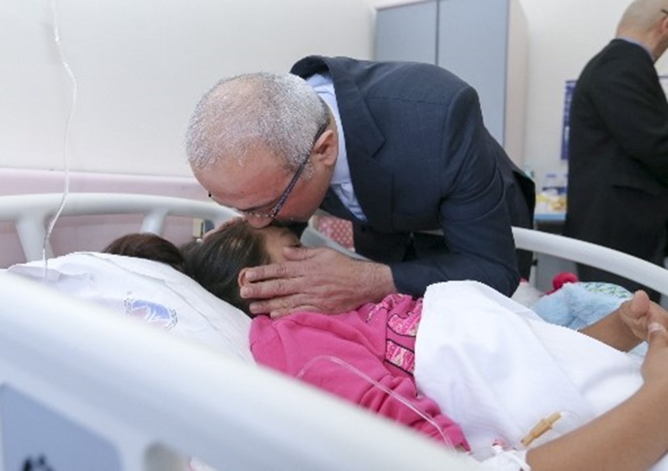 Moyamoya hastası Rümeysa'ya Elvan'dan moral ziyareti - Resim: 1