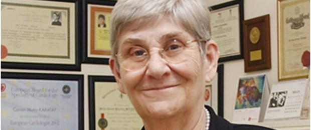 Prof. Canan Karatay’ın 15 günlük meslekten men cezası onaylandı.jpg