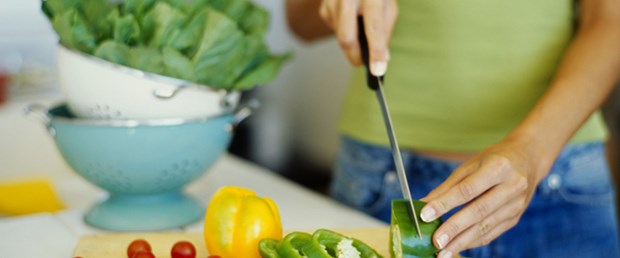 Sağlıklı beslenmeyle genç kalmak mümkün mü?