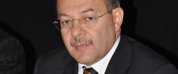 'Tartışma 600 öğretim üyesi üzerinden yürüyor'
