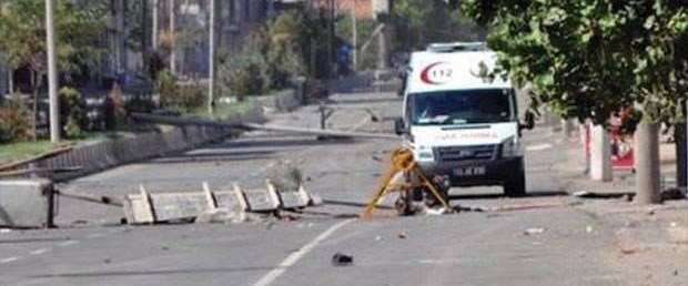 cizre-de-20-yasindaki-genc-yasamini-yitirdi-ambulanslarin-girisine-hala-izin-verilmiyor-69739-5.jpg