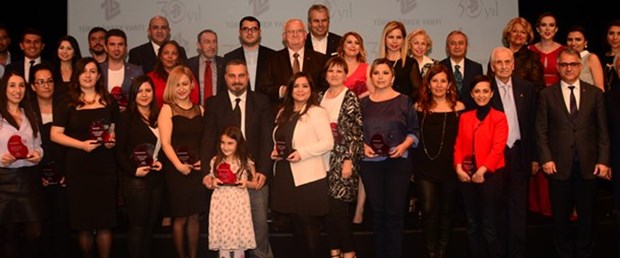 turk-bobrek-vakfindan-ntvye-iki-odul,ZrvtHKI5hk29uQsjIC3X_Q.jpg