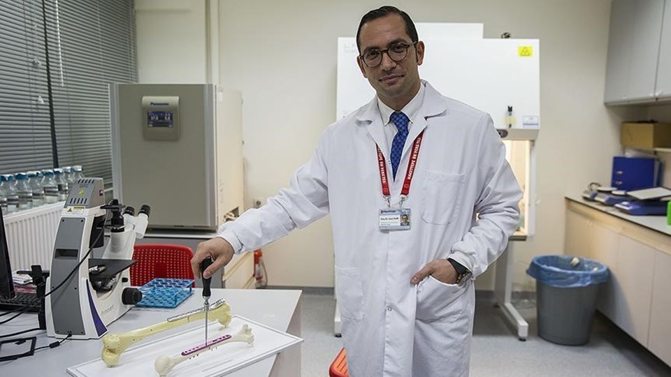 Doç. Dr. Gazi Huri