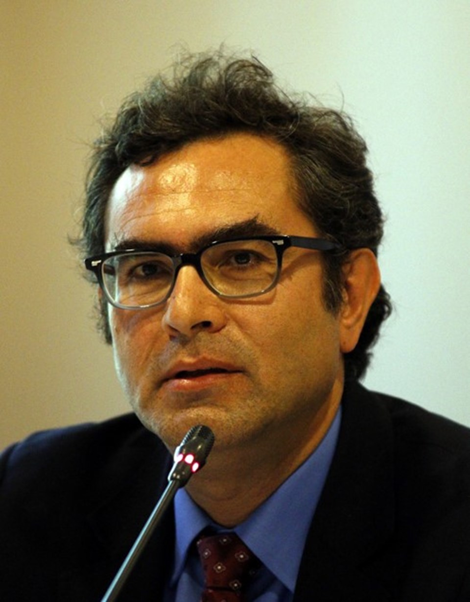 Prof. Dr. Görgün Akpek