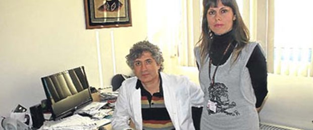 Yüz nakli yapılan hasta uyandırılıyor
