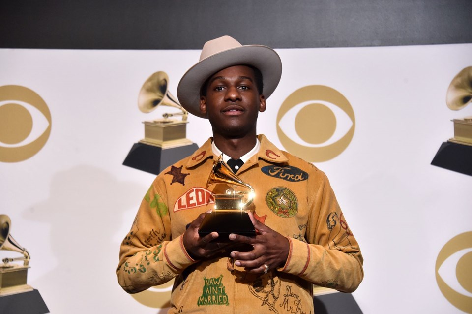 EN İYİ GELENEKSEL R&B PERFORMANSI