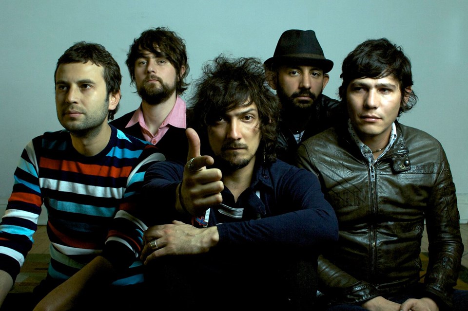 EN İYİ LATİN ROCK, URBAN VE ALTERNATİF ALBÜMÜ