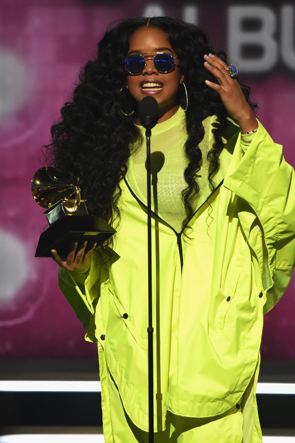 EN İYİ R&B ALBÜMÜ