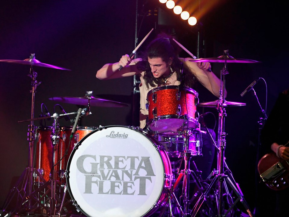 EN İYİ ROCK ALBÜMÜ