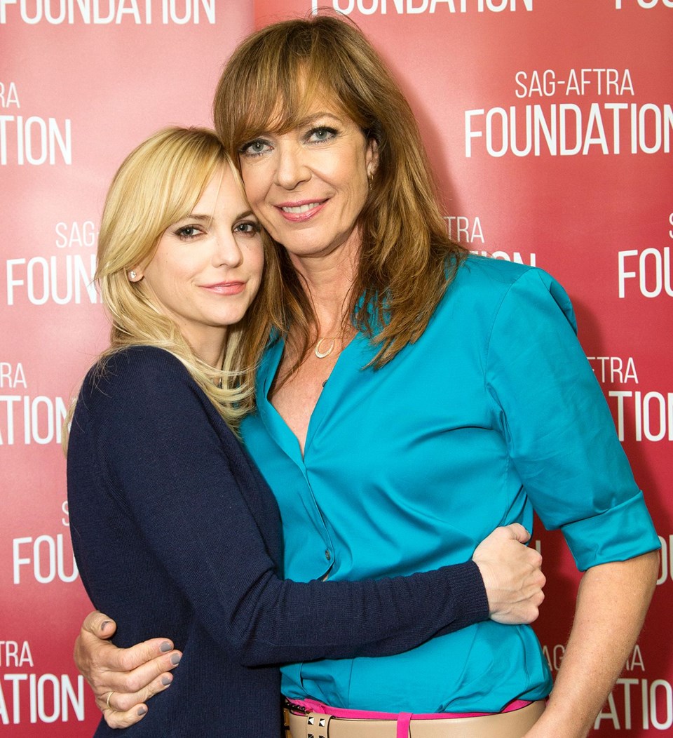 EN İYİ KADIN OYUNCU, KOMEDİ: