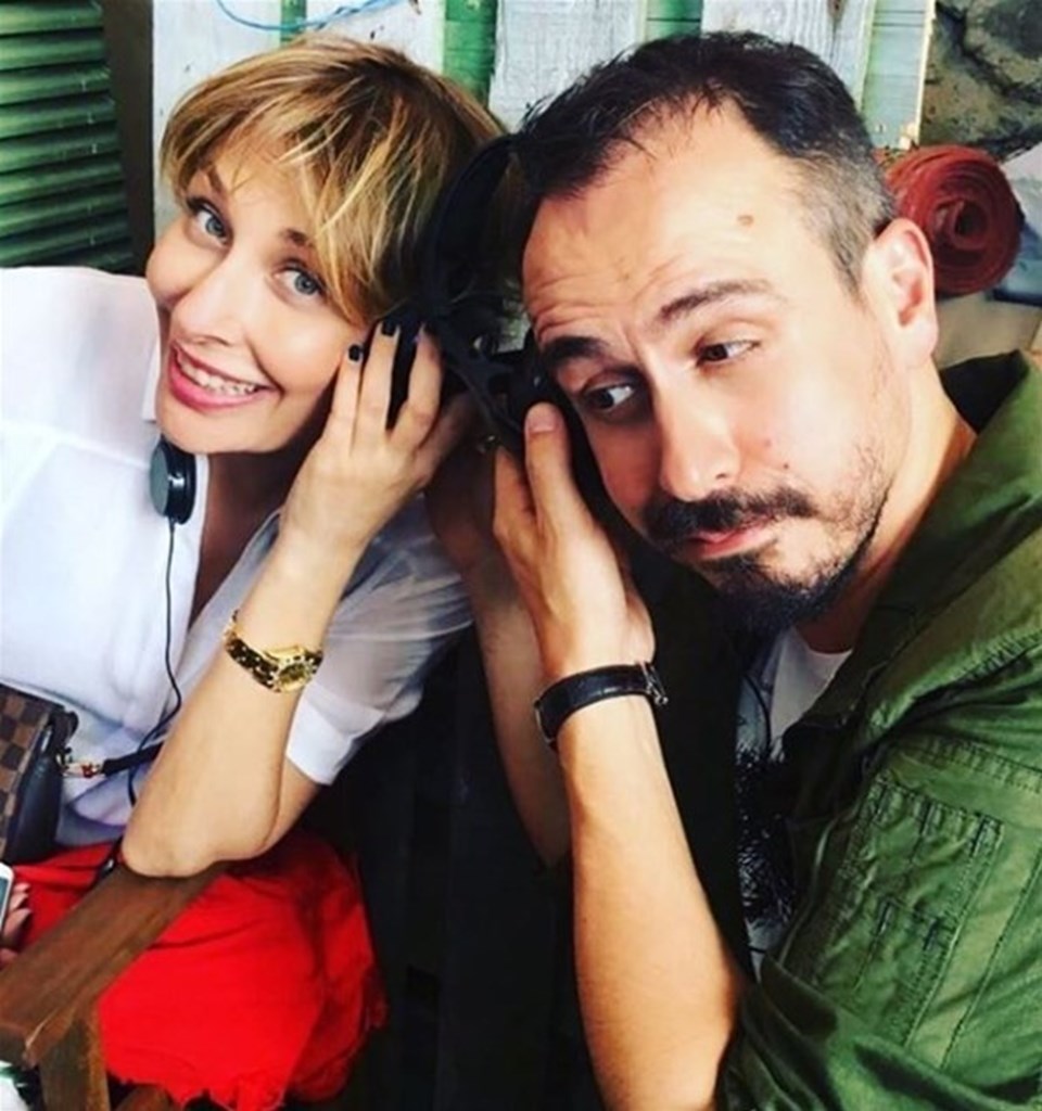 Filmin yönetmen koltuğunda Ozan Açıktan oturuyor. Uzun zamandır arkadaş olan Birsel, filmi Açıktan’a emanet etmeye film daha proje aşamasındayken karar vermiş.