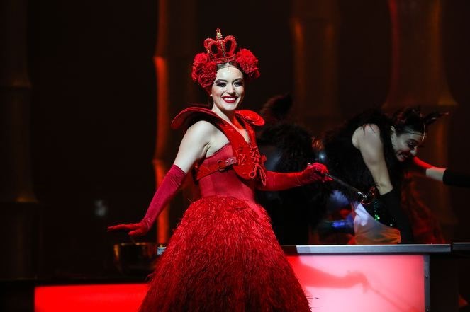 Alice Muzikali, Alice Harikalar Diyarında, BKM, Zorlu PSM, Serenay Sarıkaya, Enis Arıkan, Ezgi Mola, Şukru Özyıldız, Merve Dizdar, İbrahim Selim