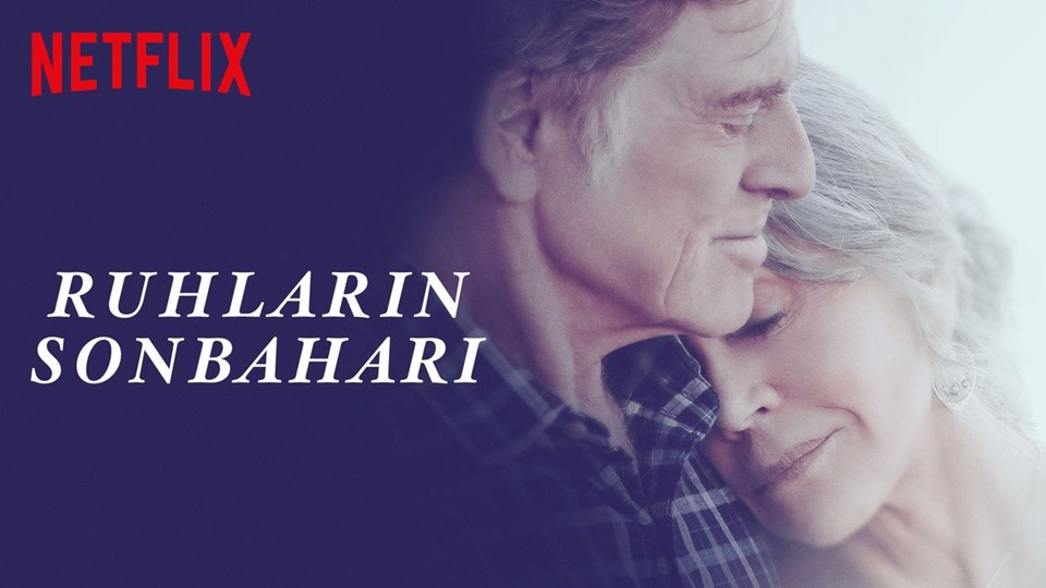 MENDİLİ ELİNDE HER DAİM HAZIR OLAN ANNELER