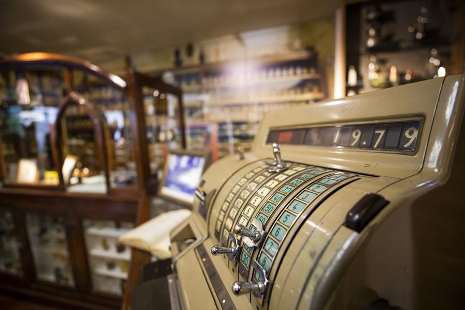 Atatürk'ün Eczanesi, müze, Ankara Eczacı Odası, Hüseyin Hüsnü Sarı