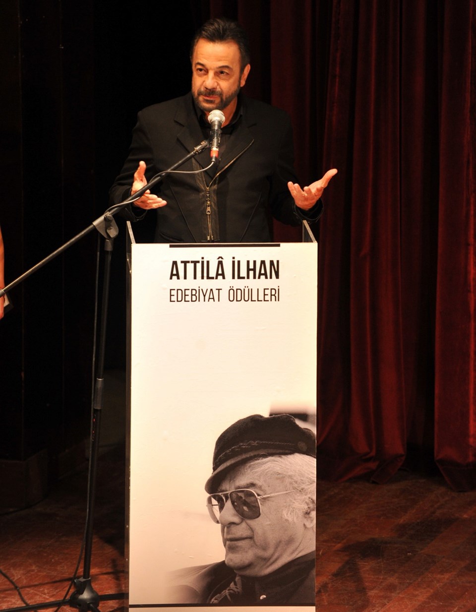 Kerem Alışık