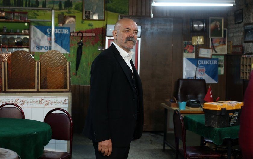 Ercan Kesal, Çukur, İdris Koçavalı, İdris Baba,